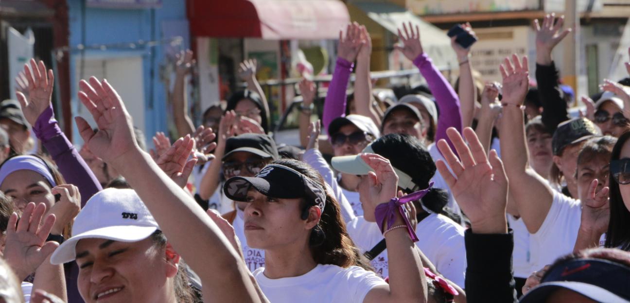 VILLA DE POZOS CELEBRA A LAS MAMÁS CON ENTRENAMIENTO FUNCIONAL