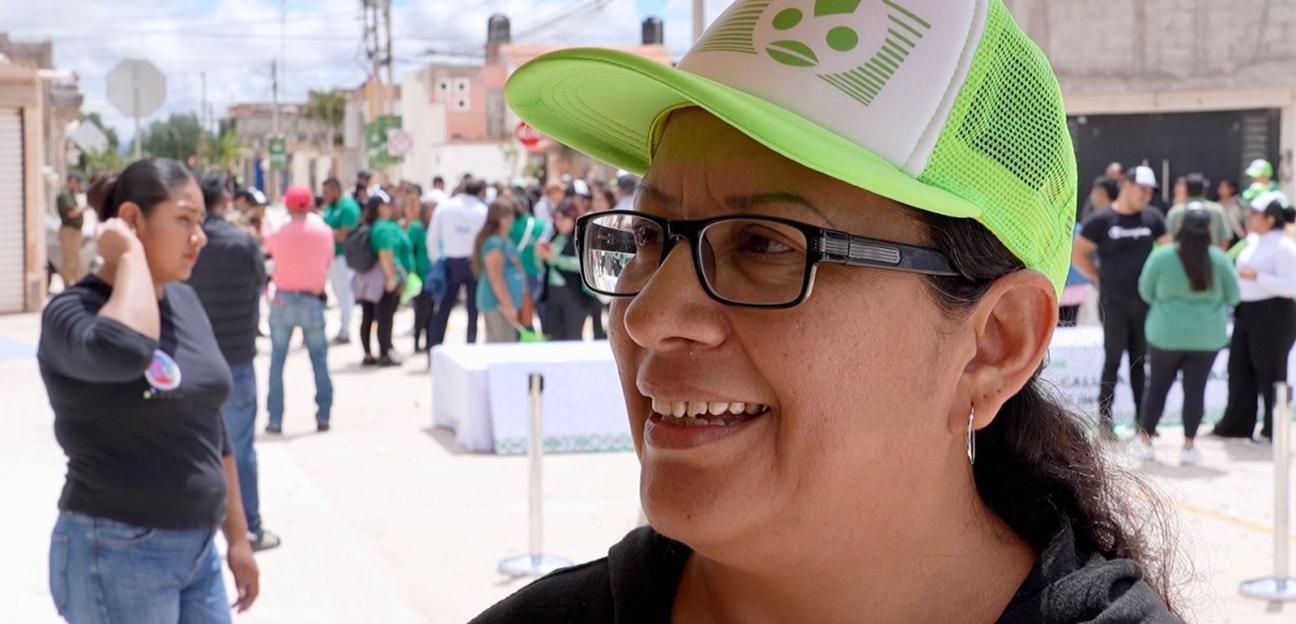 VECINOS Y COMERCIANTES AGRADECEN REHABILITACIÓN DE CALLE MOLINO ROJO