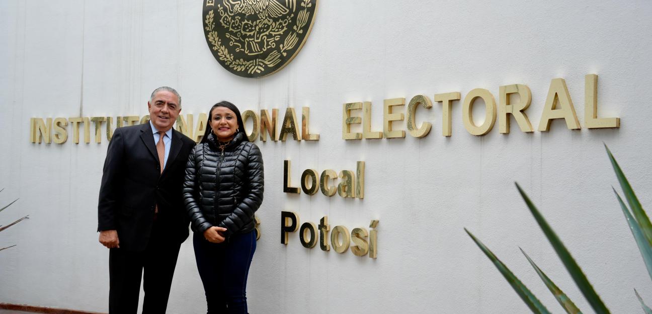 VILLA DE POZOS BUSCA ACERCAR TRÁMITES DE INE A LA POBLACIÓN