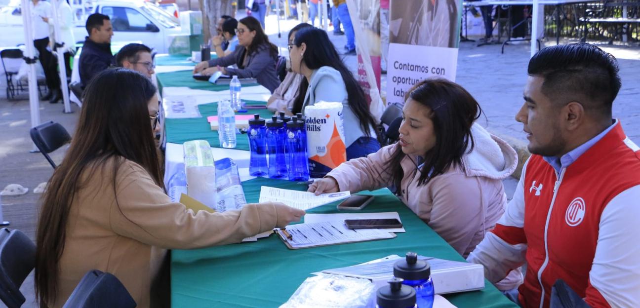 VILLA DE POZOS GENERA OPORTUNIDADES CON JORNADA DE EMPLEO