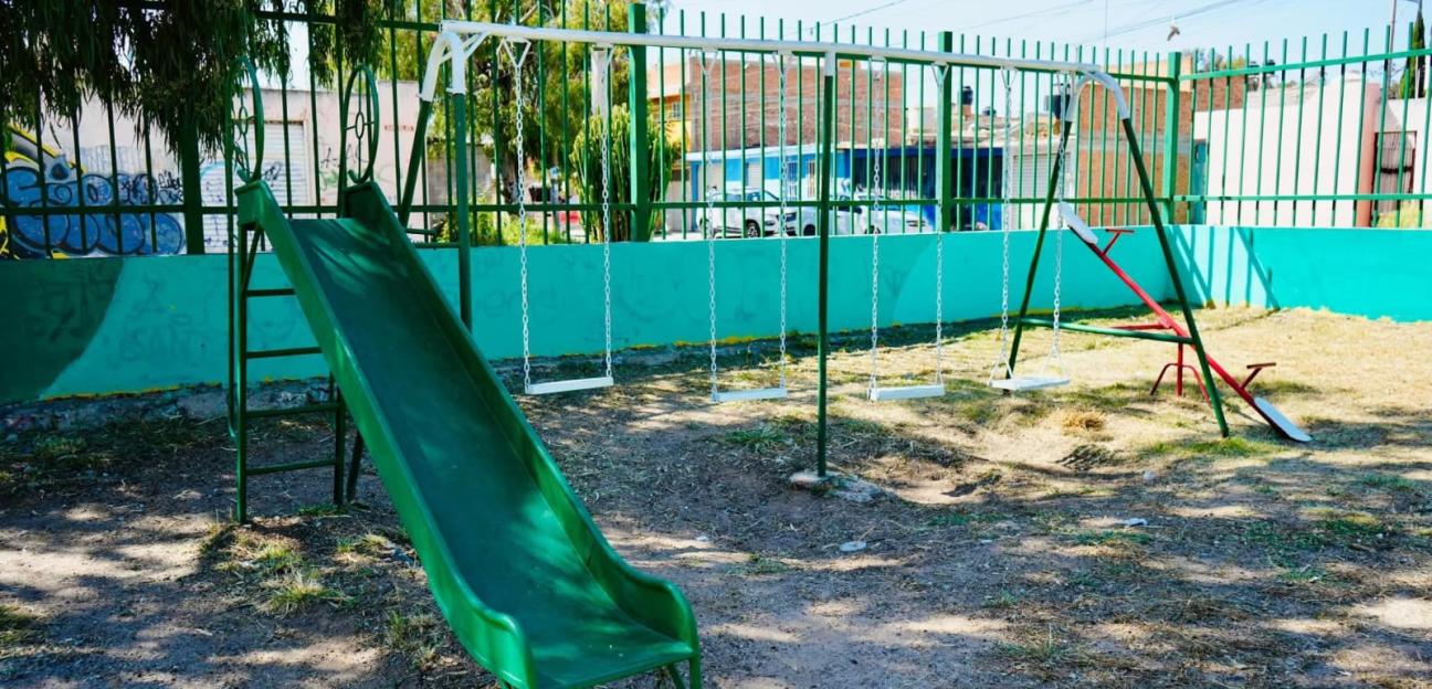 REALIZAN ACCIONES DE MEJORA URBANA EN VILLA DE POZOS