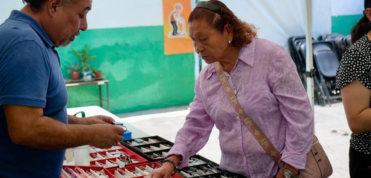 VILLA DE POZOS FORTALECE BIENESTAR SOCIAL CON APOYOS A LA POBLACIÓN