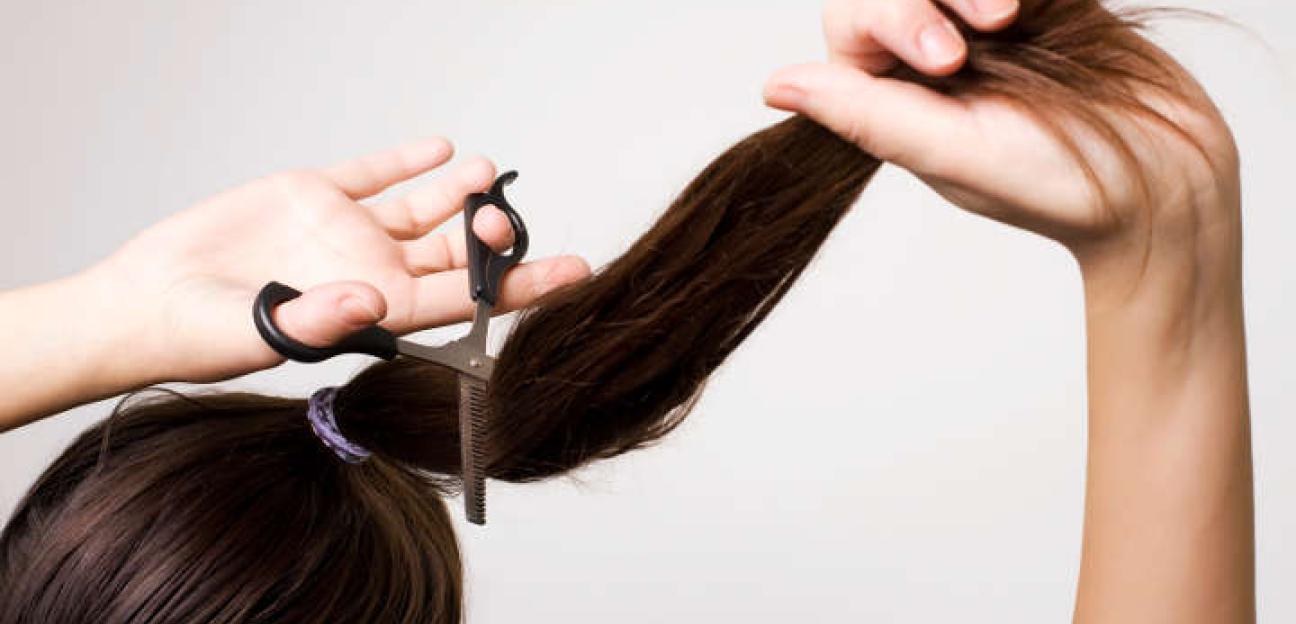 VILLA DE POZOS SE UNE A LA LUCHA CONTRA EL CÁNCER DE MAMA CON COLECTA DE CABELLO