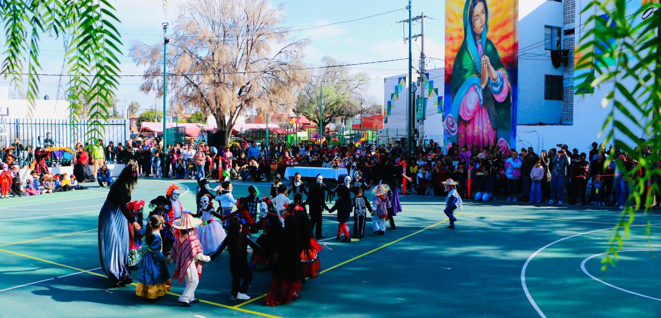 NIÑAS Y NIÑOS CELEBRAN XANTOLO EN VILLA DE POZOS