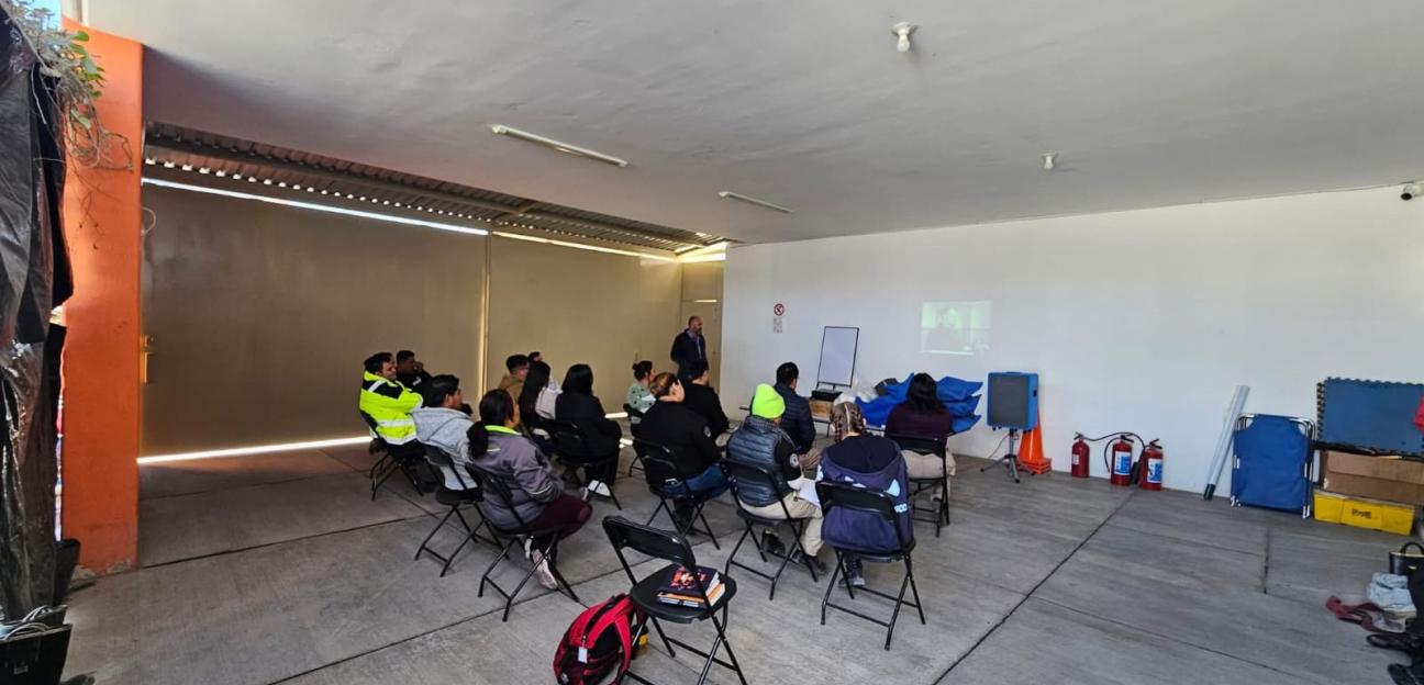 MANEJO SEGURO DE MATERIALES PELIGROSOS EN VILLA DE POZOS