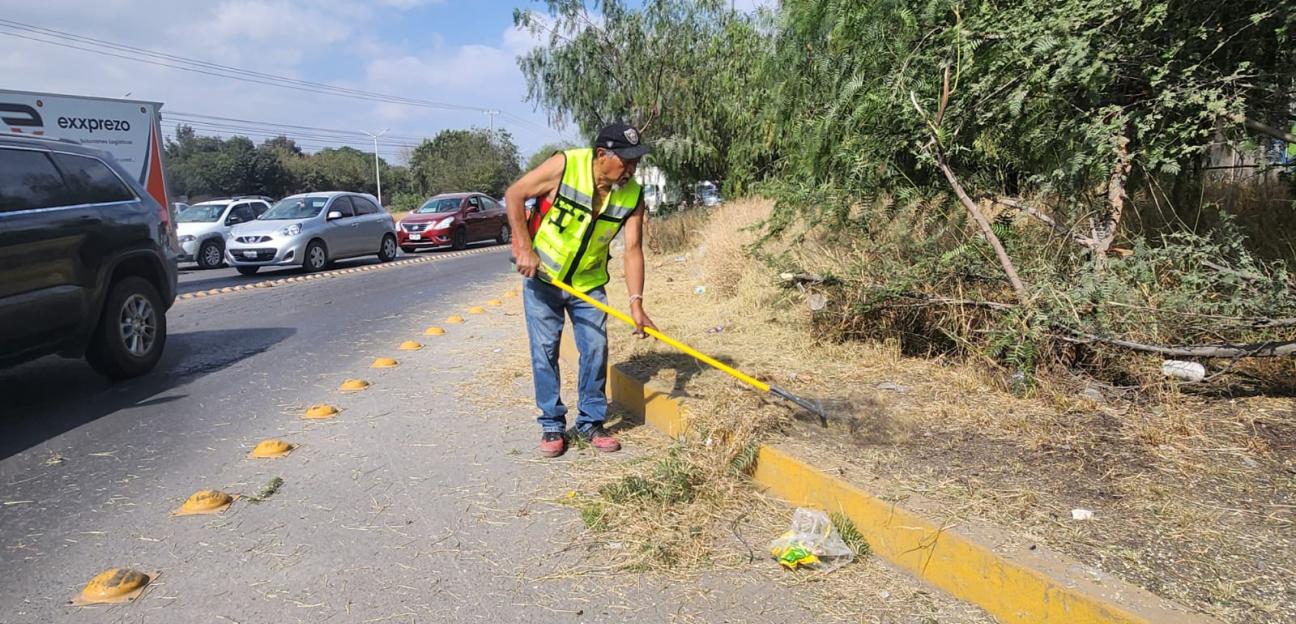 MEJORAN ACCESO PRINCIPAL DE VILLA DE POZOS CON JORNADA DE LIMPIEZA