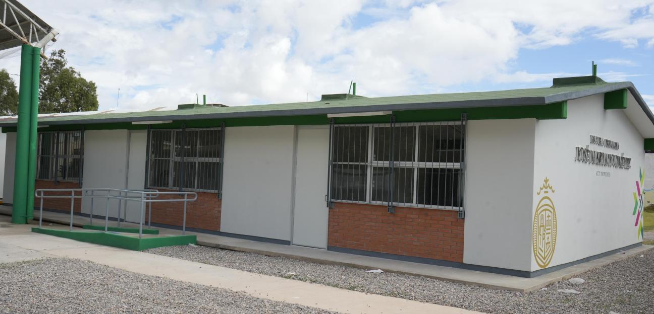 VILLA DE POZOS Y COMUNIDAD EDUCATIVA SE COORDINAN PARA CUIDAR LAS ESCUELAS EN VACACIONES