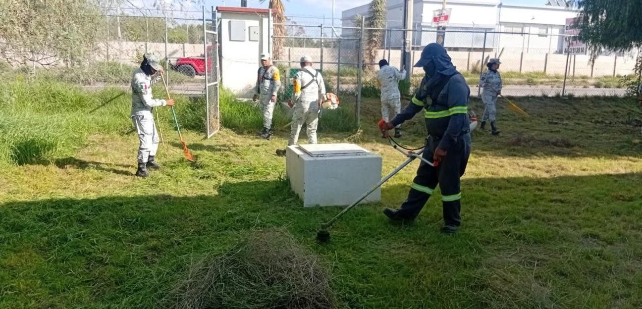 REFUERZA VILLA DE POZOS LIMPIEZA EN ESCUELAS DURANTE PERIODO VACACIONAL