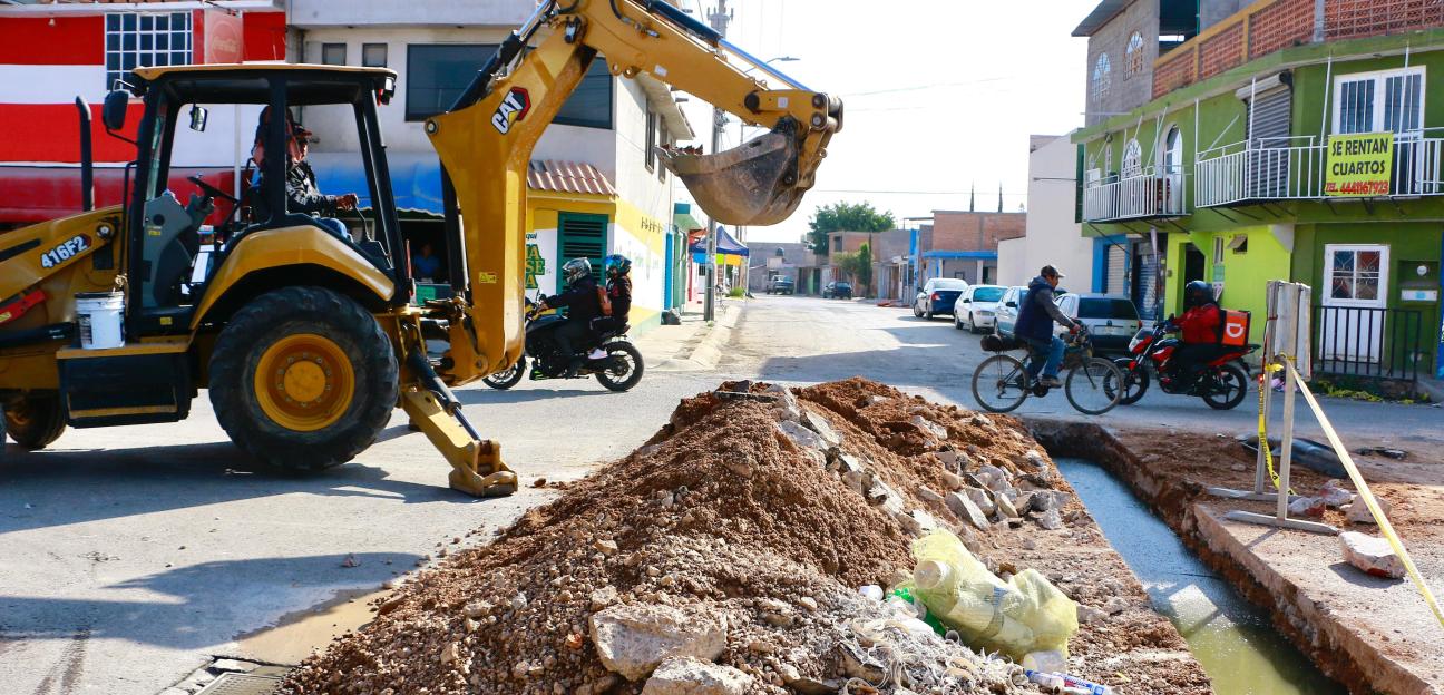 VILLA DE POZOS REHABILITA CRUCE DE CALLES DE LA COLONIA EL PALMAR