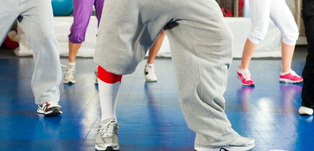 IMPULSAN ACTIVACIÓN FÍSICA Y BIENESTAR CON CURSO DE ZUMBA EN VILLA DE POZOS