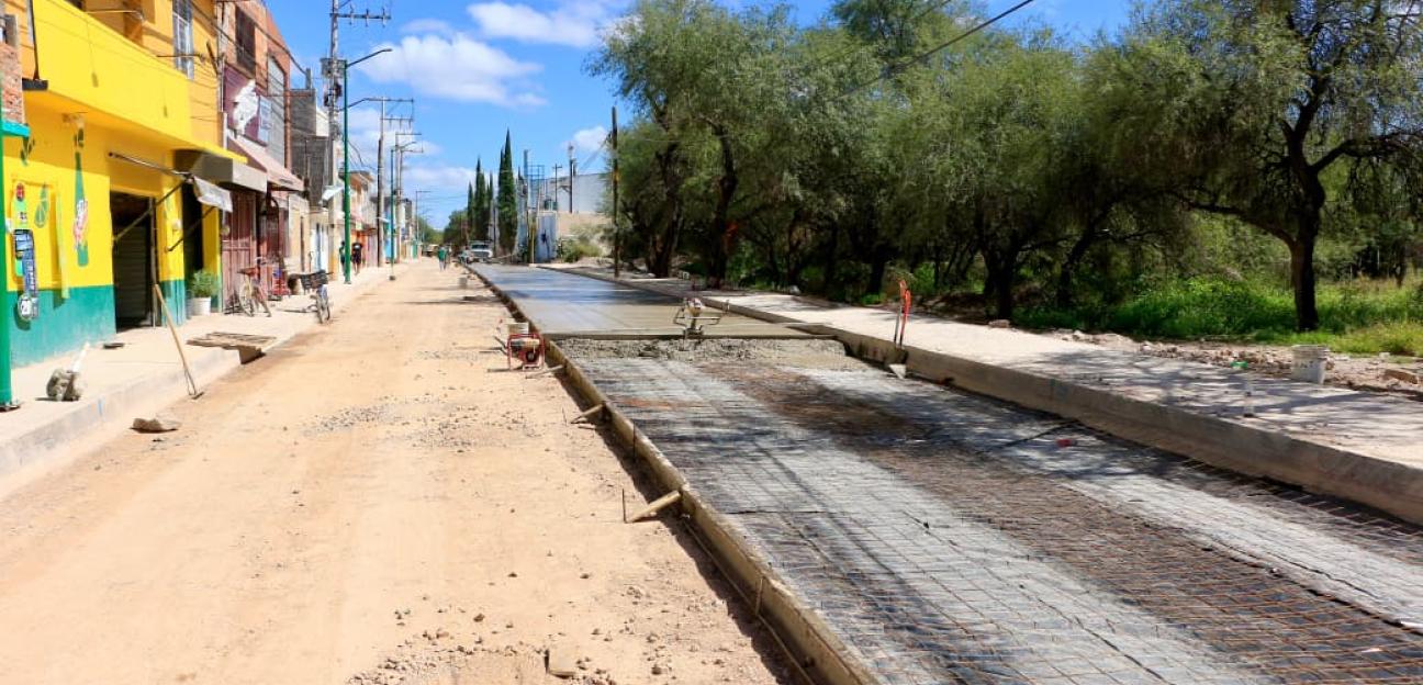 AVANZA REHABILITACIÓN INTEGRAL DE LA CALLE GALEANA EN VILLA DE POZOS