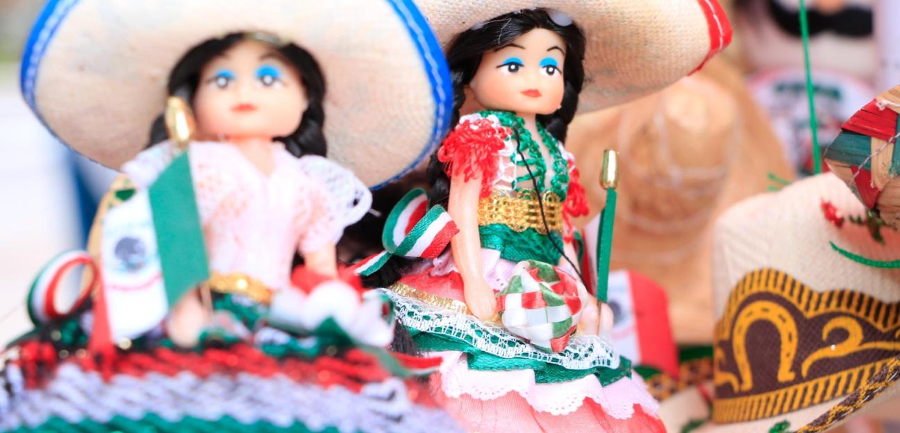 COMERCIANTES DE VILLA DE POZOS YA SE PREPARAN PARA LAS FIESTAS PATRIAS