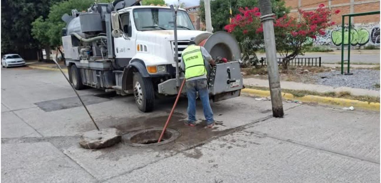 VILLA DE POZOS REFUERZA ACCIONES PREVENTIVAS ANTE LLUVIAS Y RIESGOS POR DRENAJES COLAPSADOS