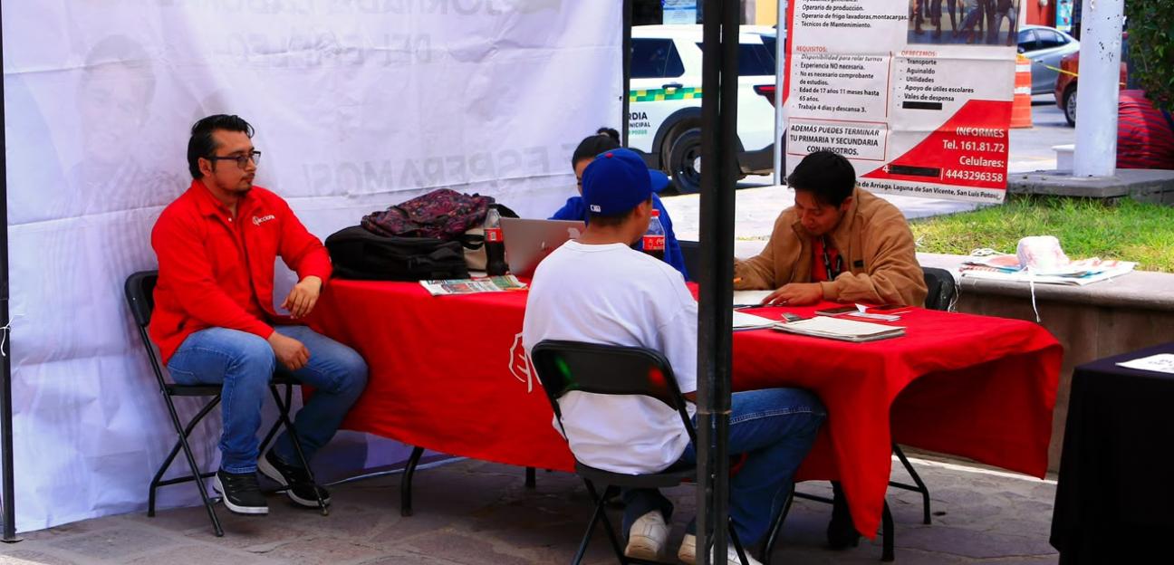 VILLA DE POZOS ACERCA MÁS OPORTUNIDADES DE EMPLEO A LA CIUDADANÍA